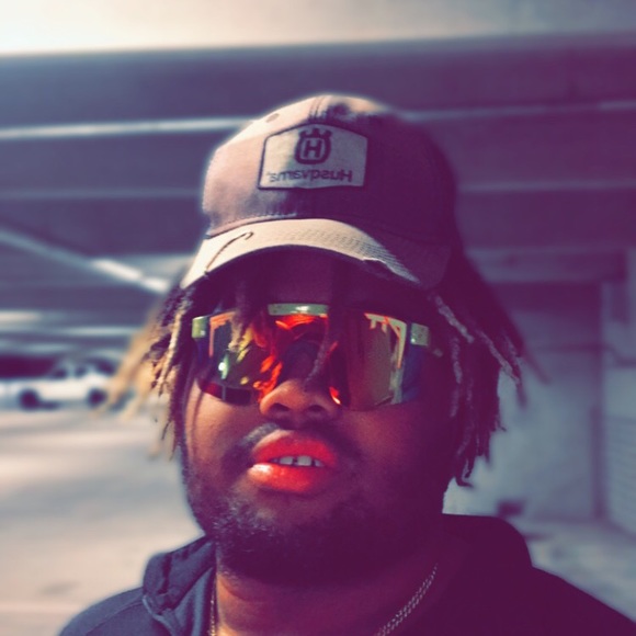 Meet your Posher, Jamarien - Picture 1 of 1